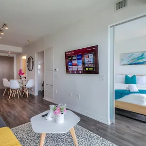 https://designer-suites-downtown.niagara-fallshotels.com